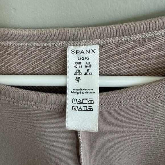 SPANX Women's Pullover Dolman Long Sleeve Sweater Sz Large Oatmeal Beige Nude - Picture 2 of 9